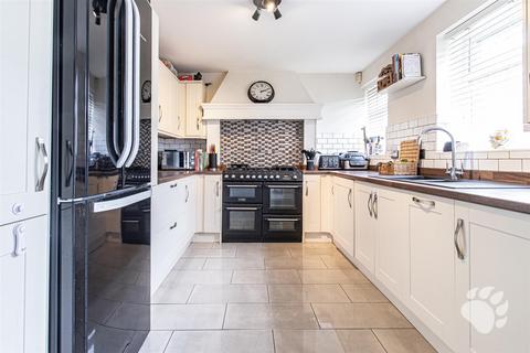 55 Danbury Down, Basildon, SS14 2SS