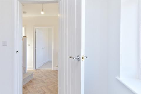 4 bedroom detached house for sale, Violet way, Hailsham, East Sussex