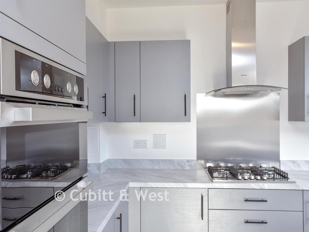 Kitchen Features