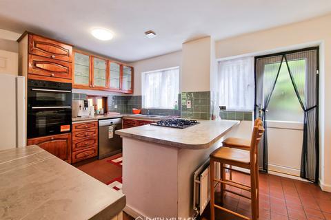 undefined, Gabrielle Close, Wembley, Greater London, HA9