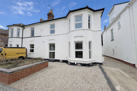 1 bedroom flat for sale, Boscombe