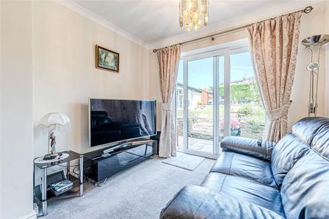 3 bedroom semi-detached house for sale, Queensway, Yeadon, Leeds, West Yorkshire