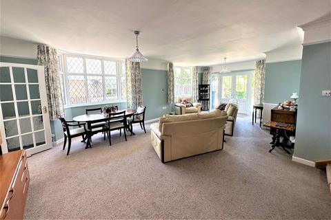 undefined, Normanston Drive, NR32 2PR