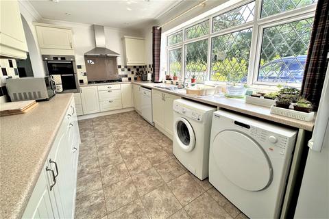 undefined, Normanston Drive, NR32 2PR