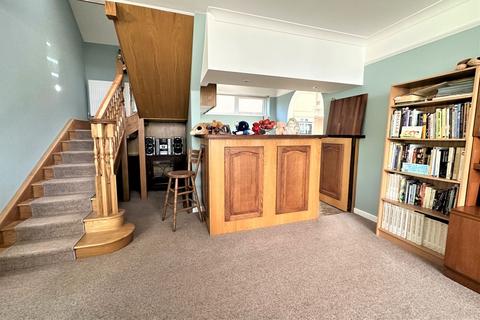undefined, Normanston Drive, NR32 2PR