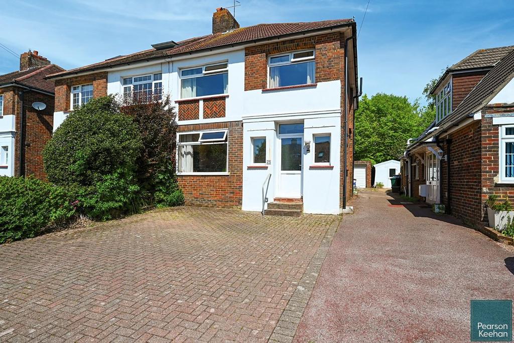 25 Neville Ave, BN3 (23).jpg