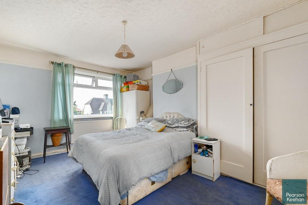 25 Neville Ave, BN3 (17).jpg