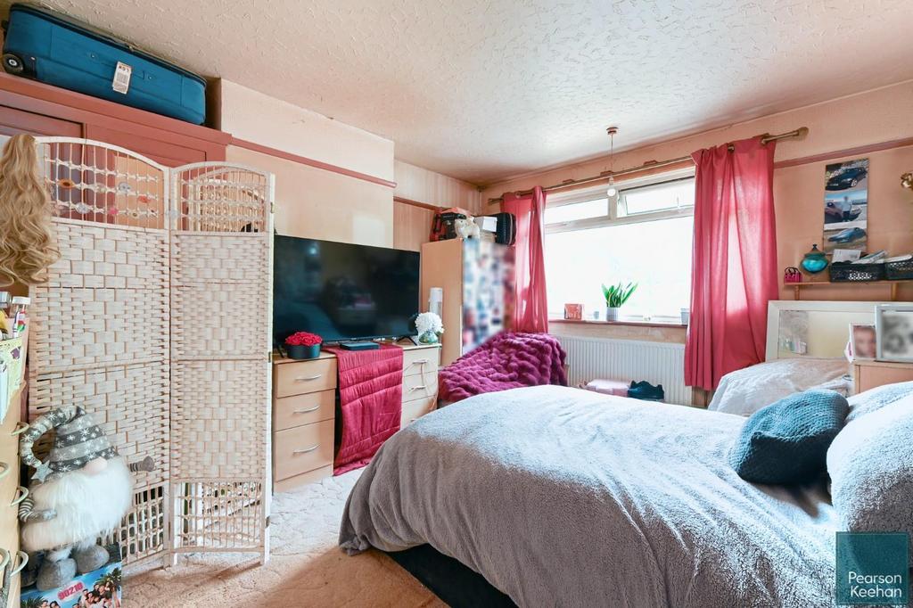 25 Neville Ave, BN3 (19).jpg