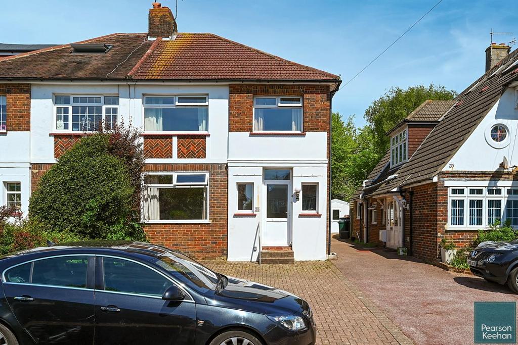 25 Neville Ave, BN3 (26).jpg