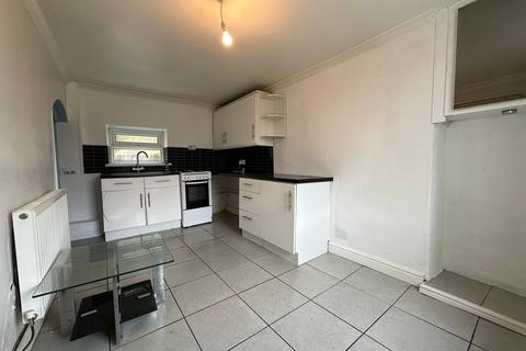 3 bedroom terraced house for sale, Caemawr Terrace, Tonypandy, CF40