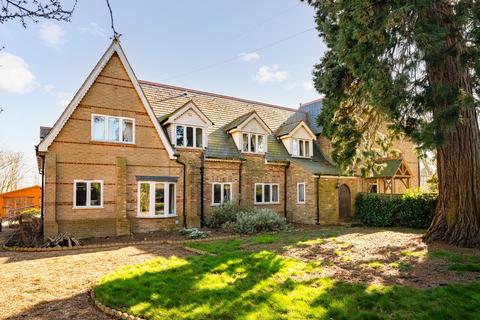 4 bedroom semi-detached house for sale, Suspension Bridge, Ely CB6