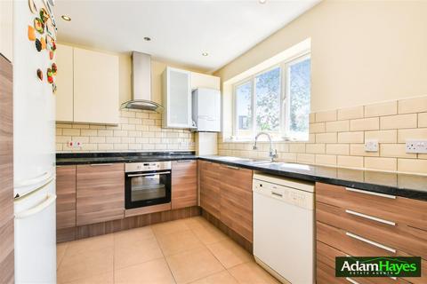undefined, Woodhouse Road, London N12