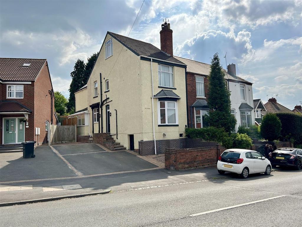 Stourbridge Road Halesowen 1.jpg