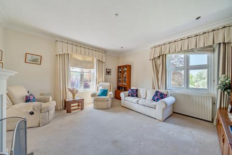 2 bedroom retirement property for sale, Headbourne Worthy House, Bedfield Lane, Headbourne Worthy, Winchester, SO23
