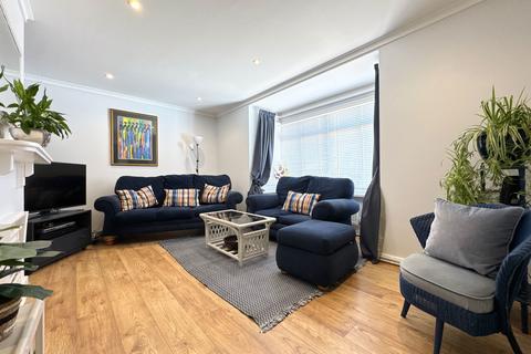 3 bedroom maisonette for sale, Luton Avenue, Broadstairs CT10