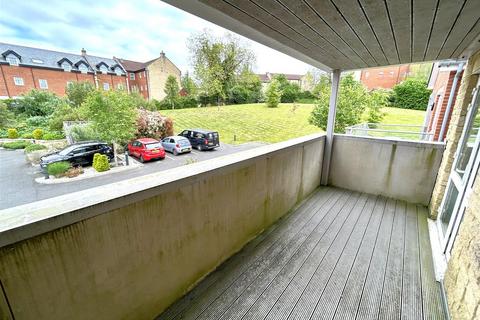 1 bedroom retirement property for sale, Westmead Lane, Chippenham