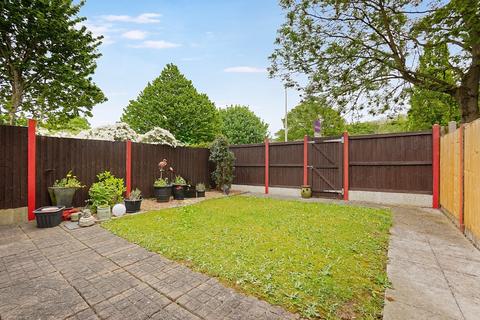 4 bedroom semi-detached house for sale, Sedley Close, Rainham