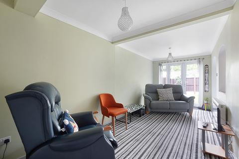 4 bedroom semi-detached house for sale, Sedley Close, Rainham