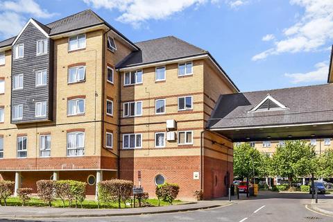 2 bedroom flat for sale, St. Peter's Street, Maidstone, Kent