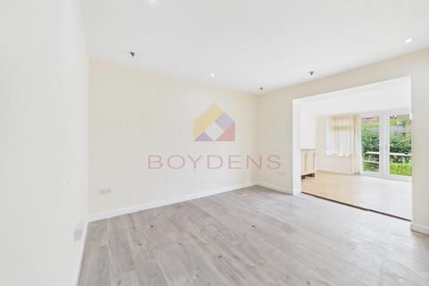 2 bedroom semi-detached bungalow for sale, Regent Close, Colchester CO7