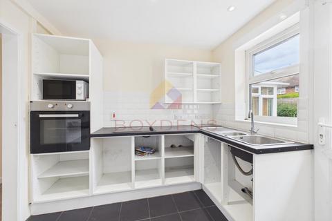 2 bedroom semi-detached bungalow for sale, Regent Close, Colchester CO7