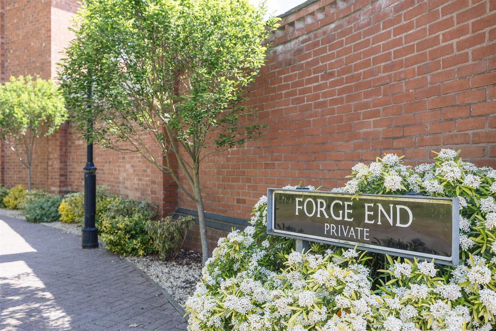 LE7 7 NY 3 Forge End-024.jpg