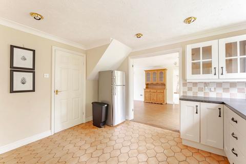 4 bedroom detached house for sale, Hills Road, Saham Hills