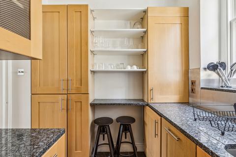 2 bedroom apartment for sale, Riding House Street, London, W1W