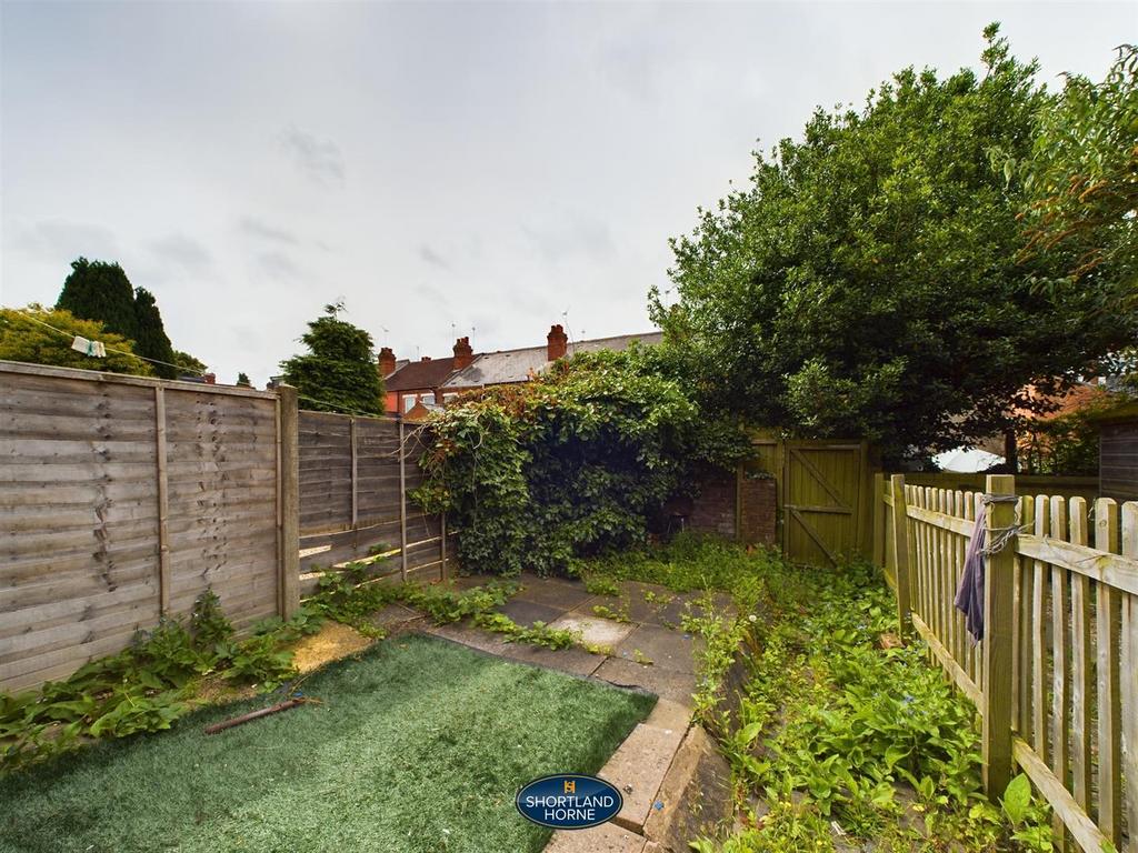 CAM01906 G0-PR0236-STILL005.jpg