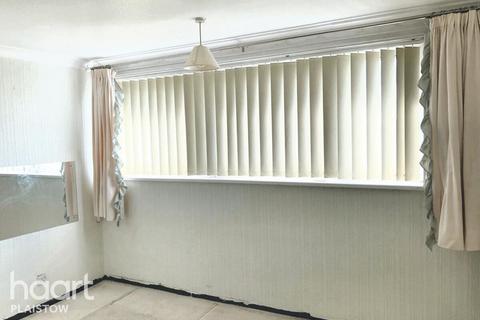 2 bedroom maisonette for sale, Meredith Street Plaistow, London