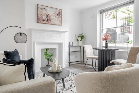 Priory Road, Chiswick, London, W4