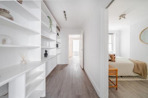 1 bedroom flat for sale, Priory Road, Chiswick, London, W4