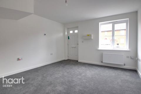 3 bedroom semi-detached house to rent, Portchester Drive, Derby