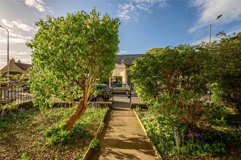 17 East Trinity Road, Edinburgh, EH5 3DZ