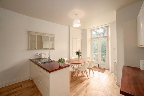 17 East Trinity Road, Edinburgh, EH5 3DZ