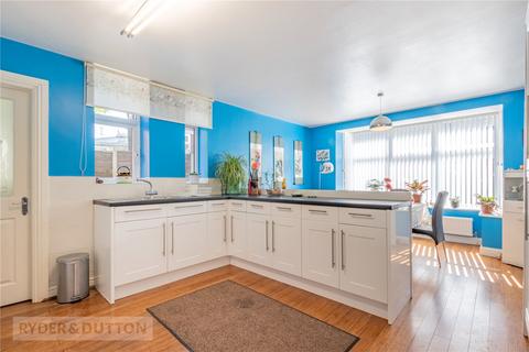 5 Hillside Avenue, Grotton, Oldham, OL4 5SG