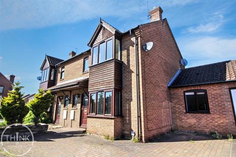 32 Cameron Green, Taverham, Norwich, NR8 6UA