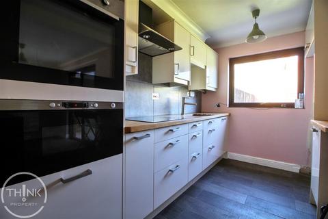 32 Cameron Green, Taverham, Norwich, NR8 6UA