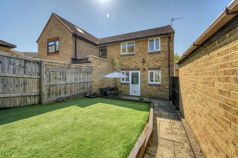 58 Boundary Close, Swindon, SN2 7TL