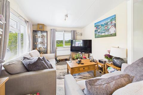 2 bedroom detached house for sale, Swindon Lane, Cheltenham, Gloucestershire, GL50