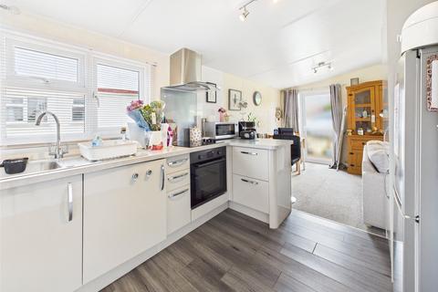 2 bedroom detached house for sale, Swindon Lane, Cheltenham, Gloucestershire, GL50
