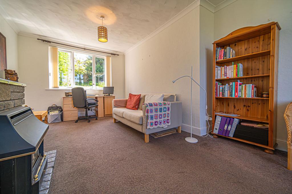 Living Room/Dining Room
