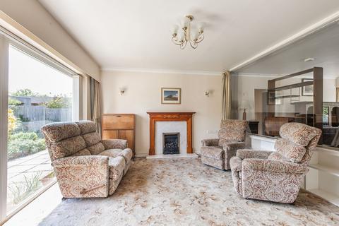 4 Burrell Close, Holt, NR25 6DT