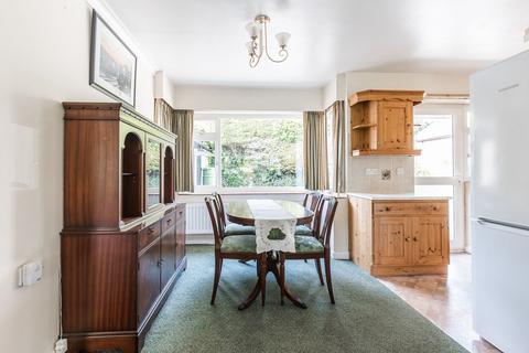 4 Burrell Close, Holt, NR25 6DT