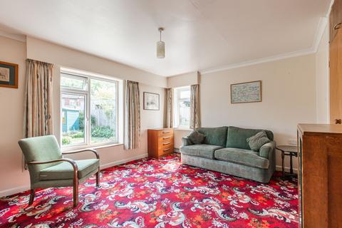 4 Burrell Close, Holt, NR25 6DT