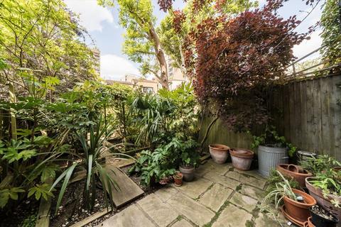 3 bedroom house for sale, Vermeer Gardens, London SE15