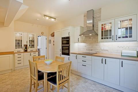 2 bedroom apartment for sale, 42 Cow Pasture Road, Ilkley LS29