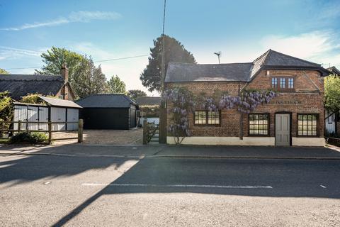 undefined, Preston Candover, Basingstoke, Hampshire, RG25