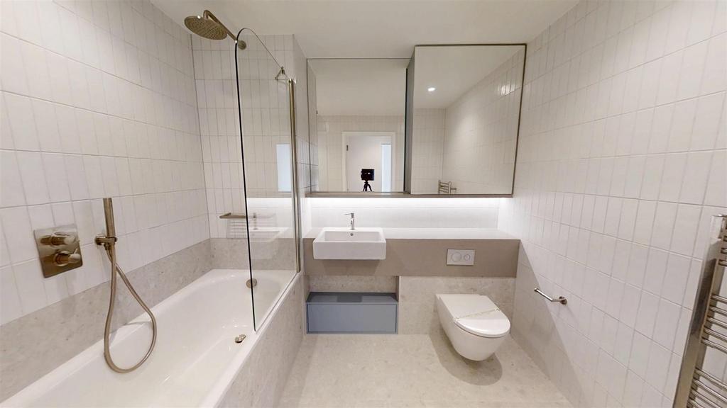 The-Delamarre-Brent-Cross-Town-05072025 131631.jpg