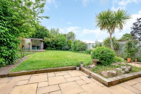 4 bedroom detached house for sale, Leicester Road, Leicester LE7